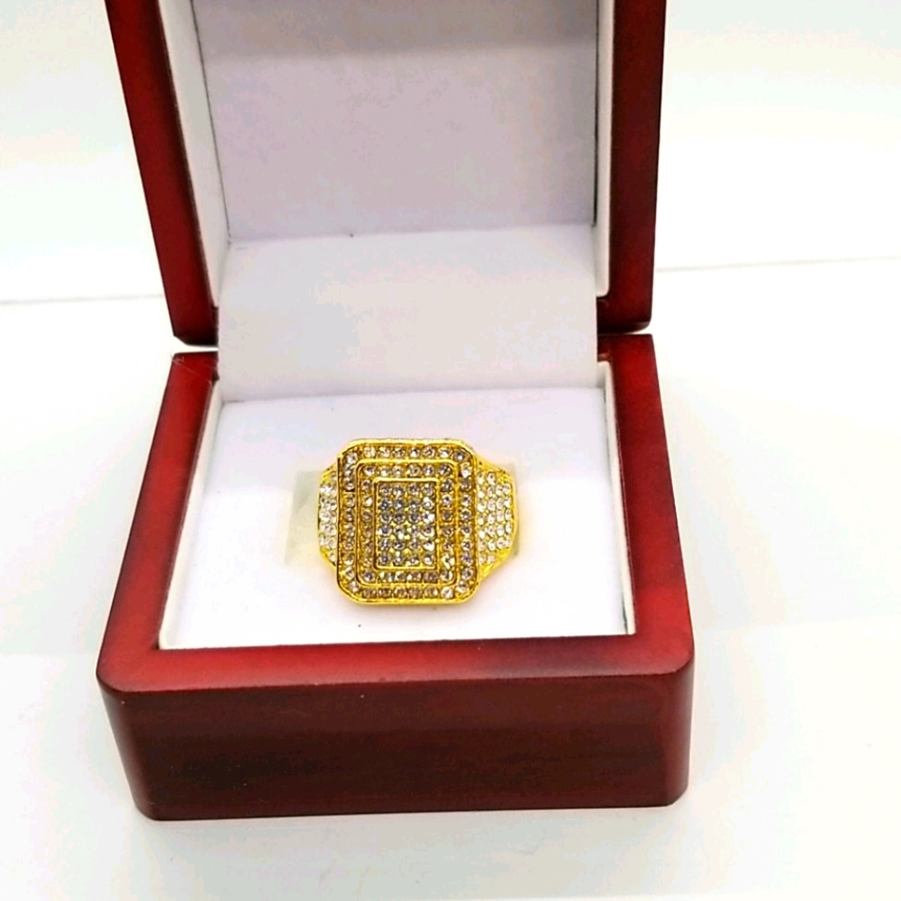 Mans ring